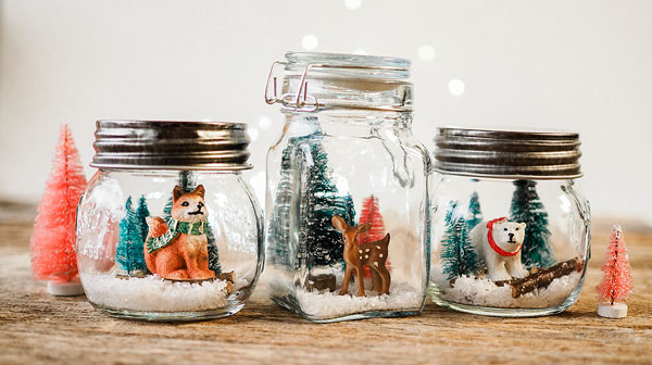 Mason Jar Snow Globe